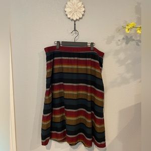 Striped skirt - size L